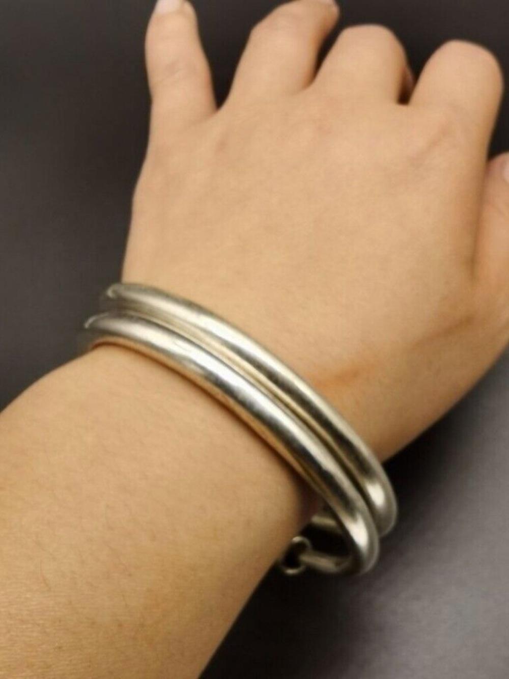 A Pair Old Chinese tibet silver handmade Round bracelet